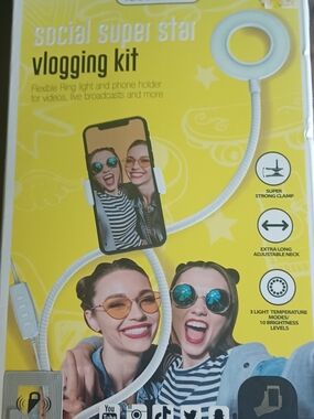 Vlogging Kit with Flexible Ring Light and Phone Holder - White